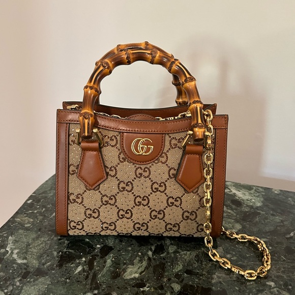 Gucci New Diana Mini Tote with Crystals w/packaging - Picture 4 of 5